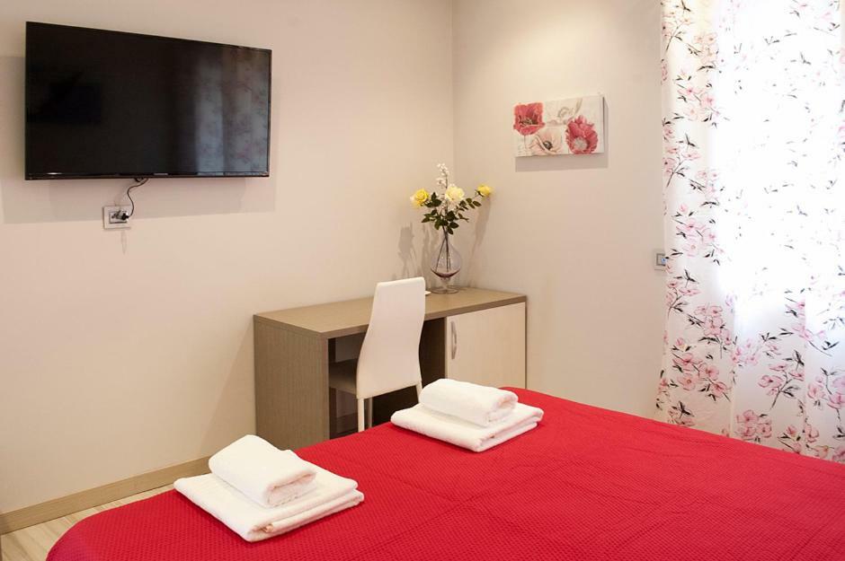 B&B Tre Passi Verona Buitenkant foto