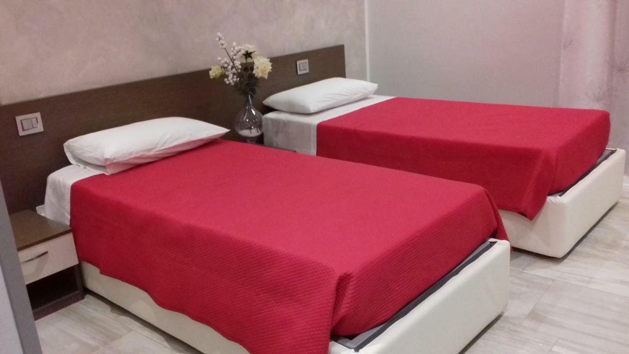 B&B Tre Passi Verona Buitenkant foto