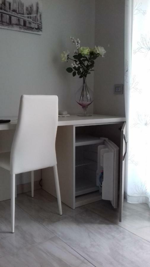 B&B Tre Passi Verona Buitenkant foto