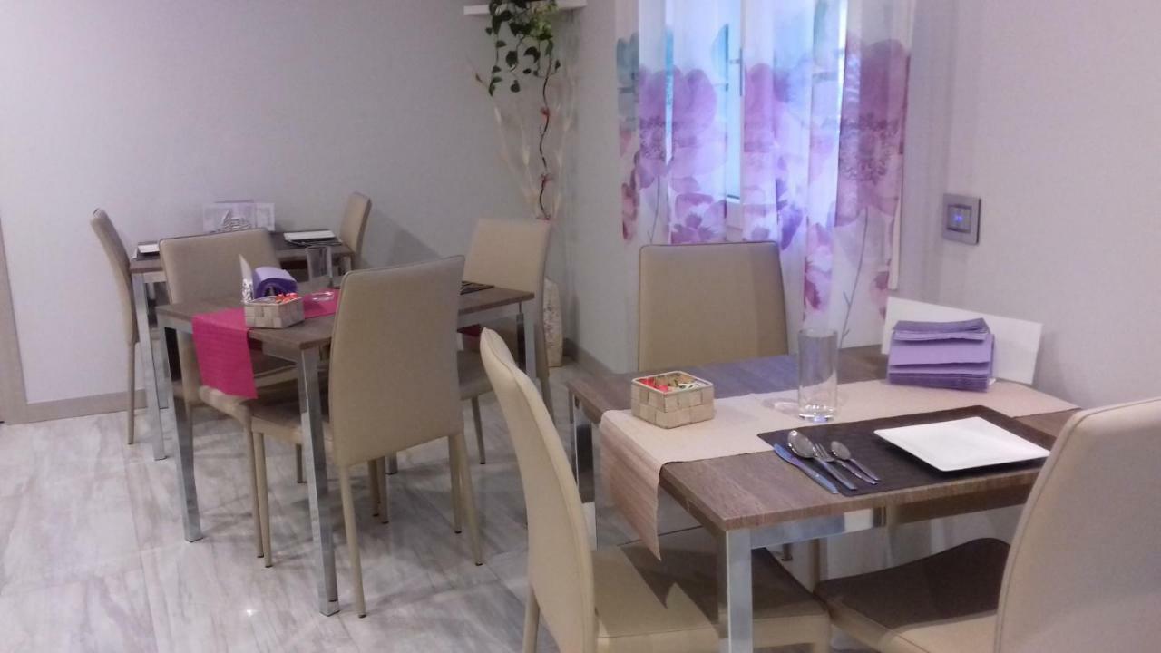 B&B Tre Passi Verona Buitenkant foto