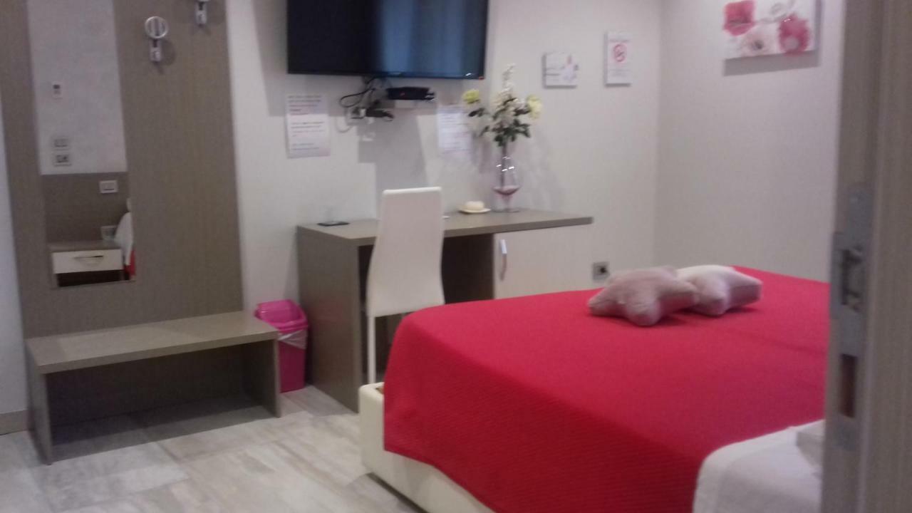 B&B Tre Passi Verona Buitenkant foto
