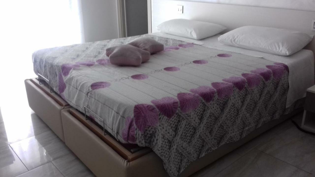 B&B Tre Passi Verona Buitenkant foto